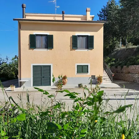 Nonna Regina, House In Umbria Collemancio