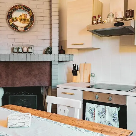 Apartamento Nonna Regina, House In Umbria Collemancio