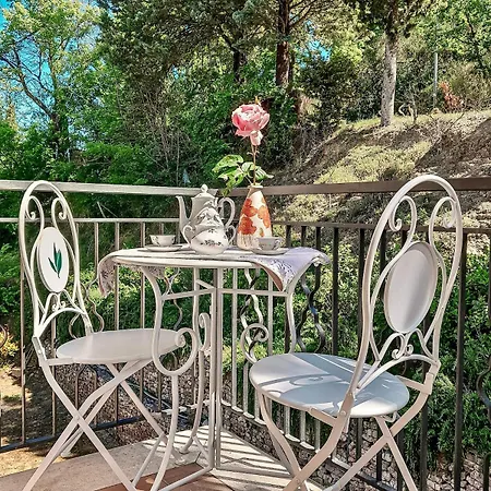 Nonna Regina, House In Umbria Collemancio